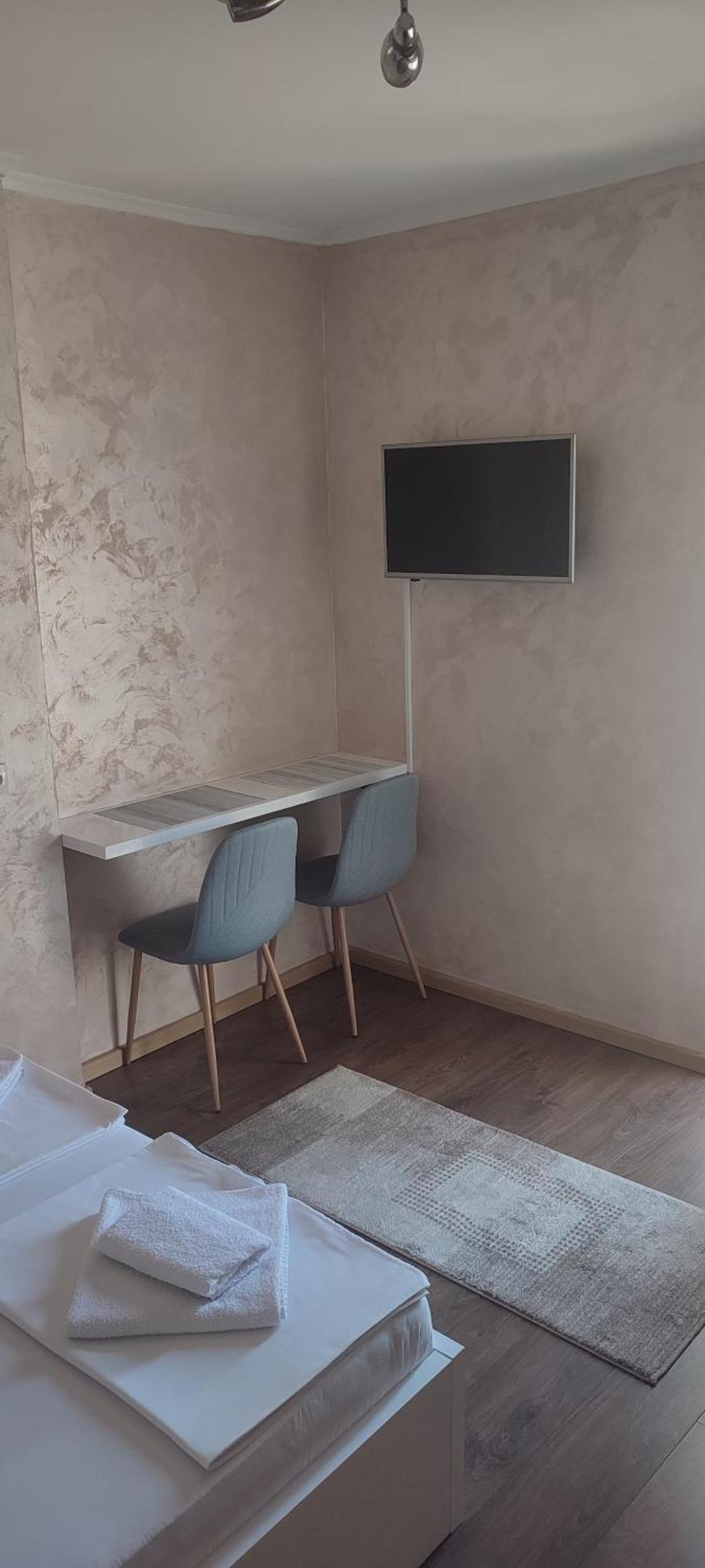 Apartamento Menrat Novi Sad Exterior foto